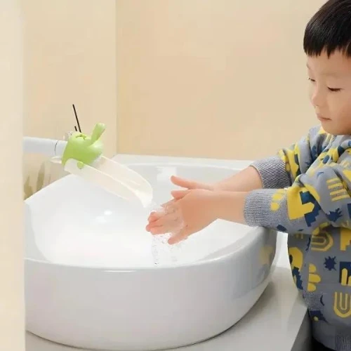 Creative Cartoon Design Faucet Extender Kids Hand Washing Extender Kitchen Bathr