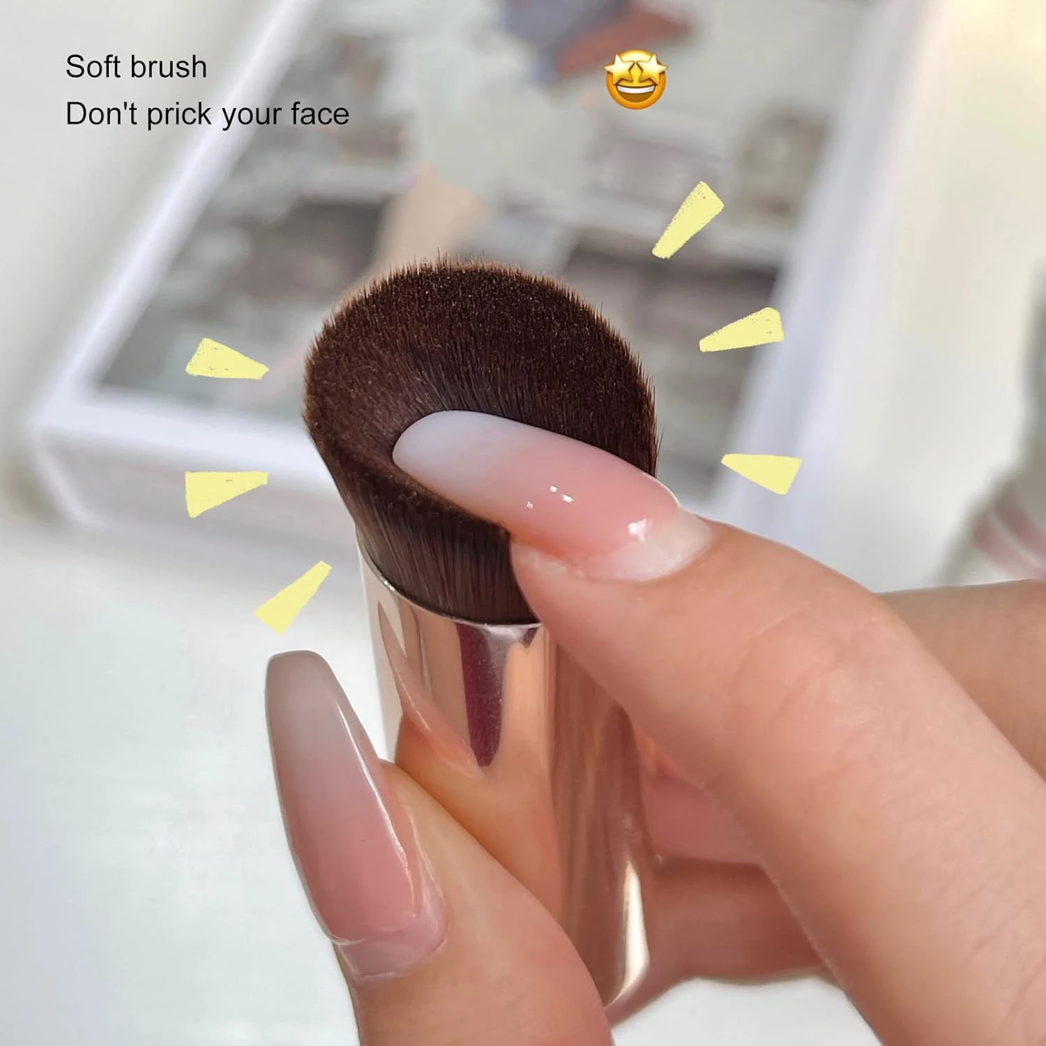 Portable Flat Oblique Head Makeup Brush - Blending Beauty Tool