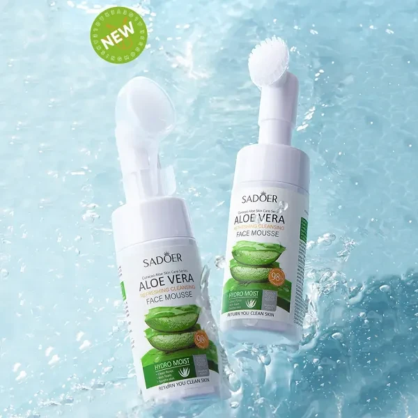 Aloe Vera Facial Cleanser, Gentle Face Wash Silicone Brush, Hydrate Hyaluronic O