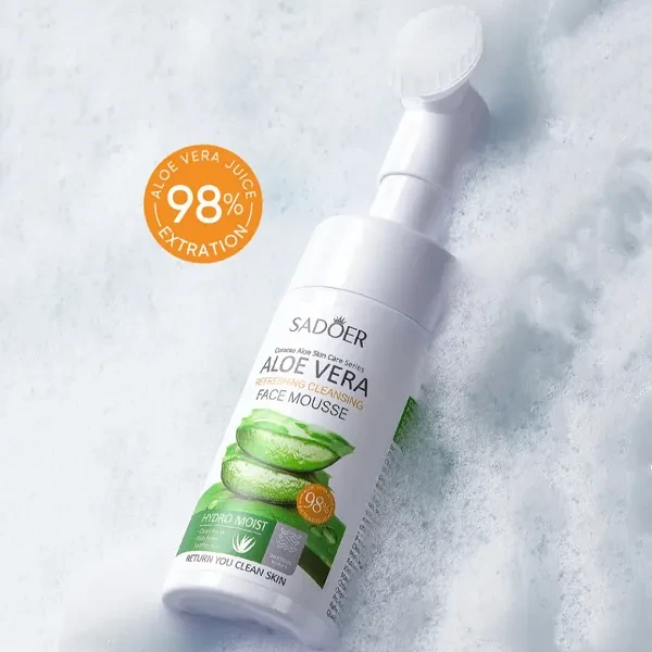 Aloe Vera Facial Cleanser, Gentle Face Wash Silicone Brush, Hydrate Hyaluronic O