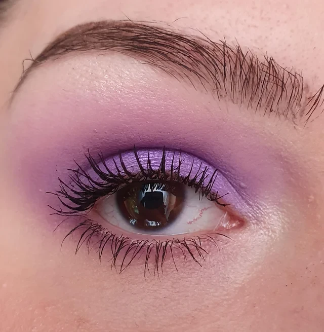 Spherical Design Non-Irritating Waterproof Highlighter Powder Women Matte Eyesha