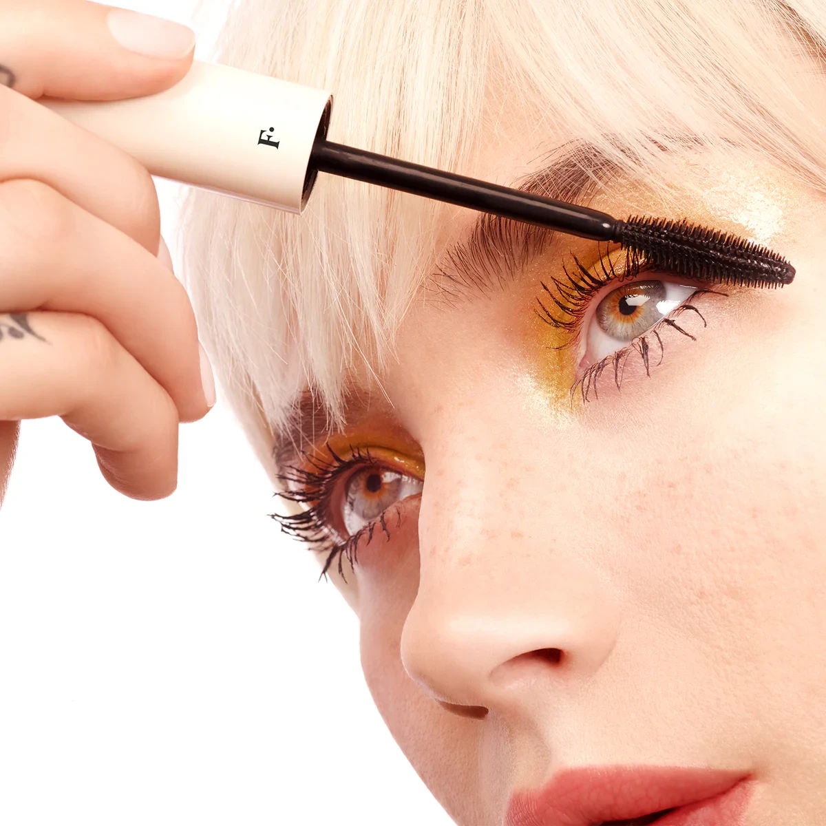 Eyelashes Curler Long Lasting Eye Enhancement Waterproof Beauty Mascara - Brown