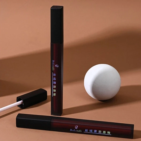 Highly Pigmented Waterproof Non-Stick Lip Care Luxury Lightweight Non-Sticky Wom