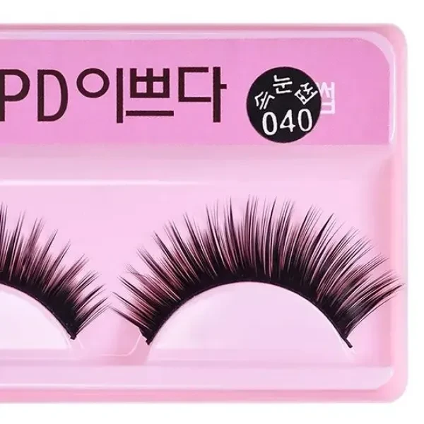 Lightweight Premium Silky Reusable Easy Patch Fake Artificial Eye Lashes Pair