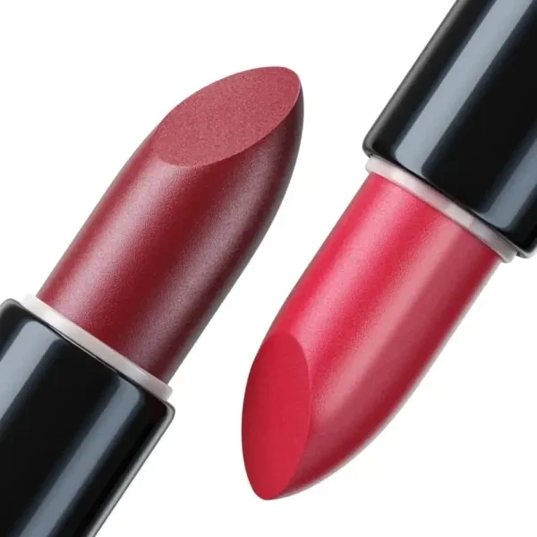 Luxurious Water Resistant Lipstick Long Lasting Highly Pigmented Matte Lip Color