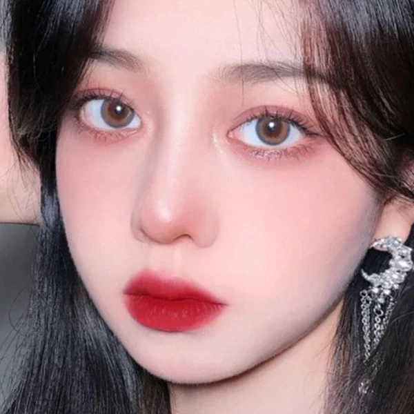 Glamorous Glitter Eyeshadow - Long-Lasting Shine (02)