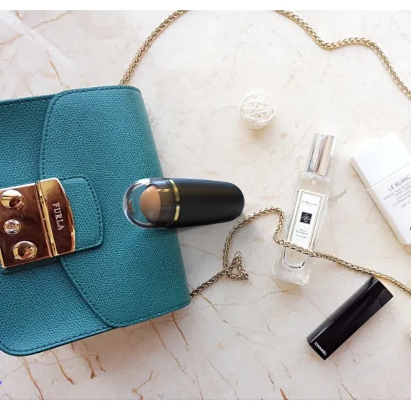 Black Facial Cleansing Roller- Mini Massage Tool for Unisex Face