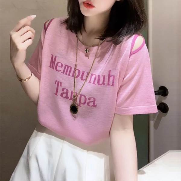 Stylish Pink T-Shirt with Letter Print - Perfect for Casual Wear