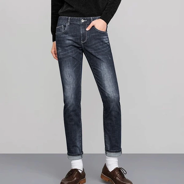 Black Denim Fashion Pant Athletic Fit Tapered Straight Leg 5-Pocket Jean for Men