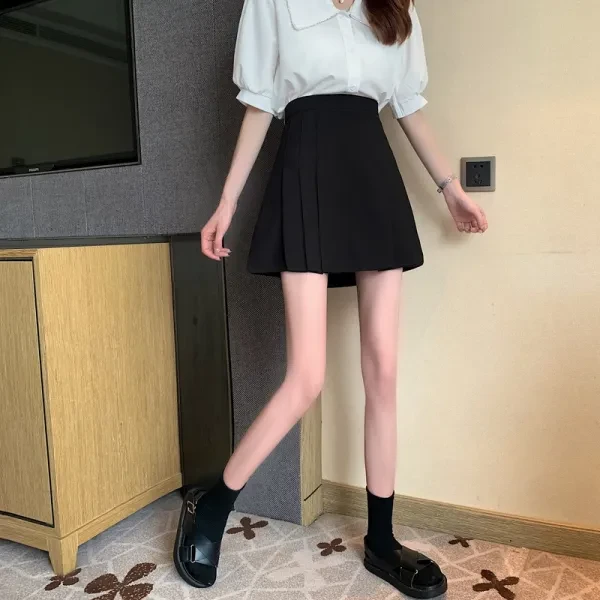 Black A-Line Mini Skirt Trendy Summer Fashion for Women