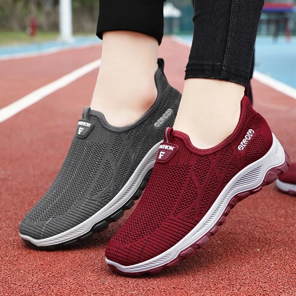 Breathable Hollow Mesh Slip-On Men Fashionable Casual Flat Walking Sports Sneake