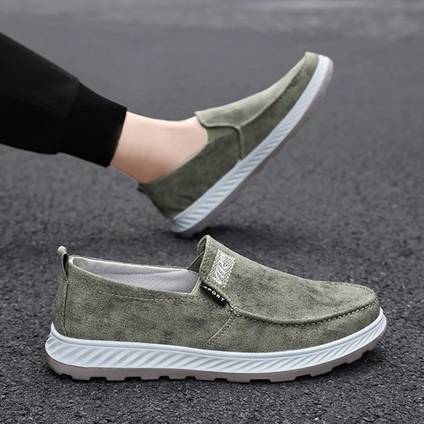 Suede Wear Resistant Casual Wear Anti-Skid Moccasin Slip-On Men Fashionable Flat