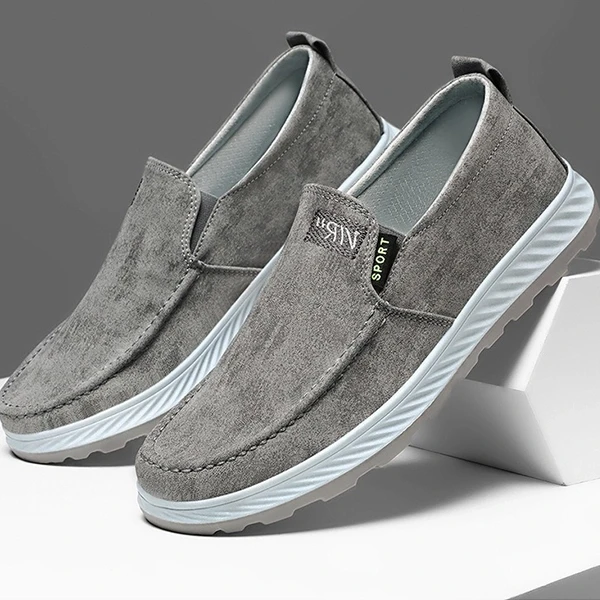 Suede Wear Resistant Casual Wear Anti-Skid Moccasin Slip-On Men Fashionable Flat