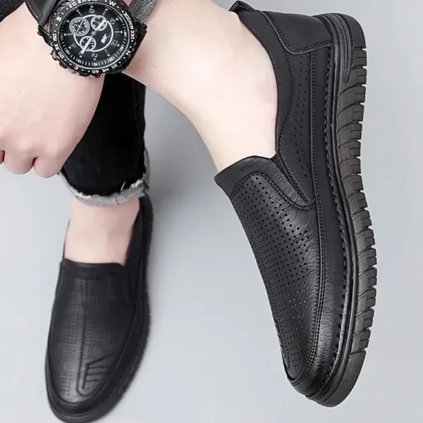 Gradient Color Stitch Detail Anti-Skip Wear Resistant Moccasin Slip-On Men Fashi