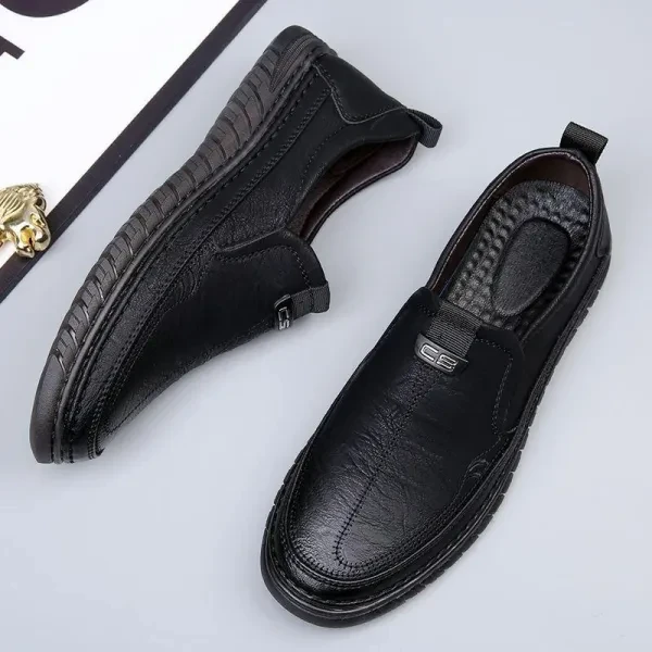 Gradient Color Stitch Detail Anti-Skip Wear Resistant Moccasin Slip-On Men Fashi