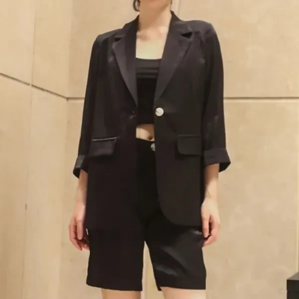 Lapel Neck Half Sleeves Blazer Top Summer Fashionable Ladies Shorts Two Pieces B