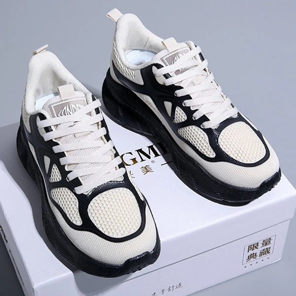 Hollow Detail Breathable Non-Slip Men Sports Shoes Lace-Up Lightweight Running S