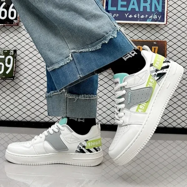 Multi Tone Design Breathable Men Fashion Skate Sneakers Lace Up Round Toe Soft S