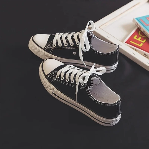 Lightweight Lace Closure Flat Low Cut Men Sneakers Trend Style Fashion Streetwea