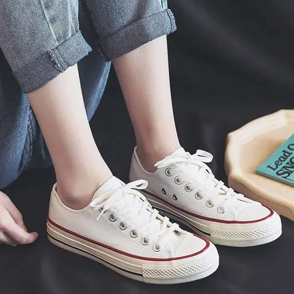 Lightweight Lace Closure Flat Low Cut Men Sneakers Trend Style Fashion Streetwea