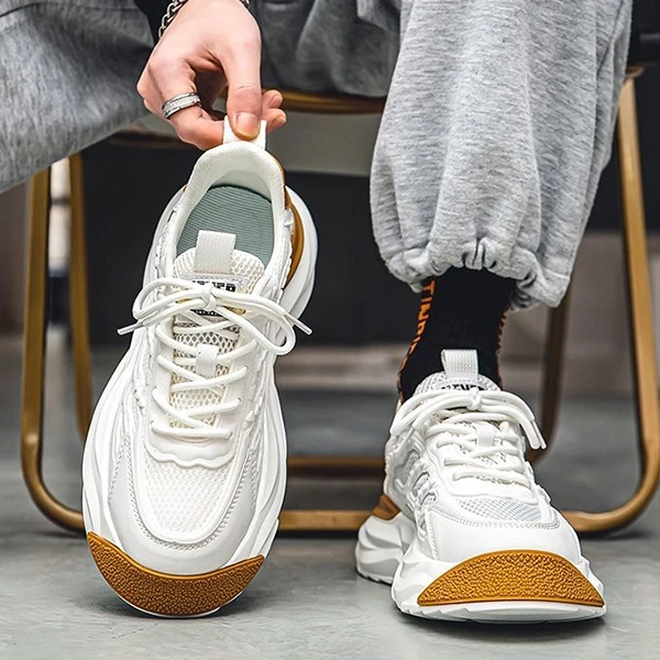 Fashion Design Mesh Fabric Breathable Men Sneakers Lace Up Soft Sole Sports Runn