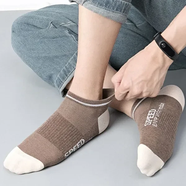 5 Pairs Multi Tone Letters Pattern Breathable Men Fashion Summer Wear Casual Ank