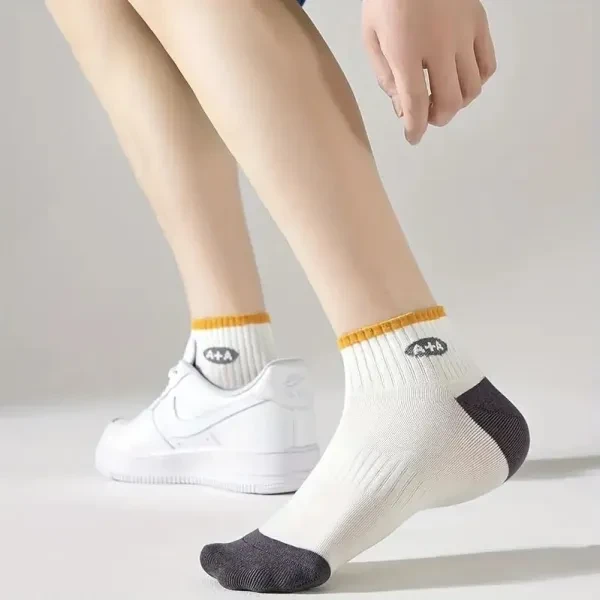 Colorful Letters Stripes Print Men Fashion Socks Set Breathable Soft Fabric Casu