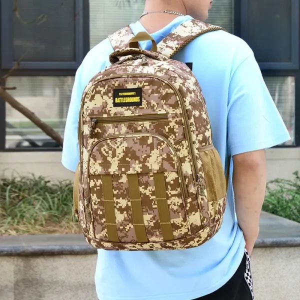 Stylish Camo Backpack with Large Capacity Stylish Camo Backpack with Large Capac