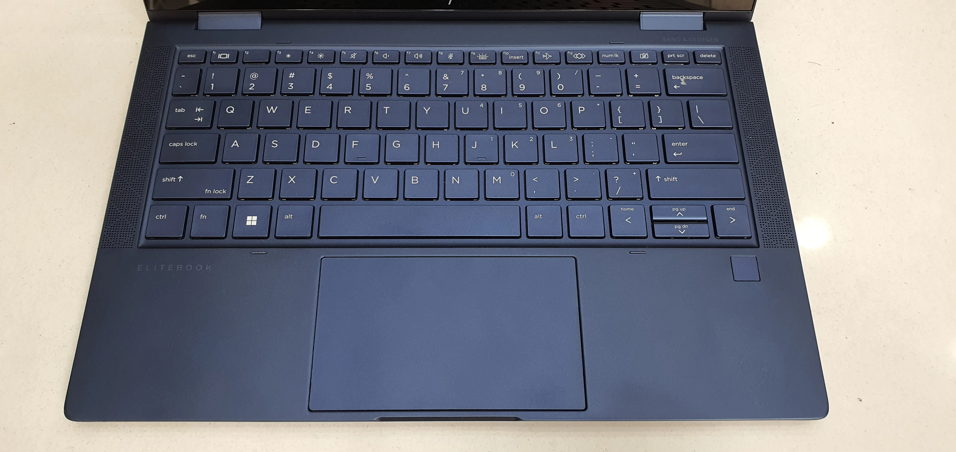 Hp elite book Dragon fly g8 Core i7 11th gen  16 gb ram 512 gb SSD nvme