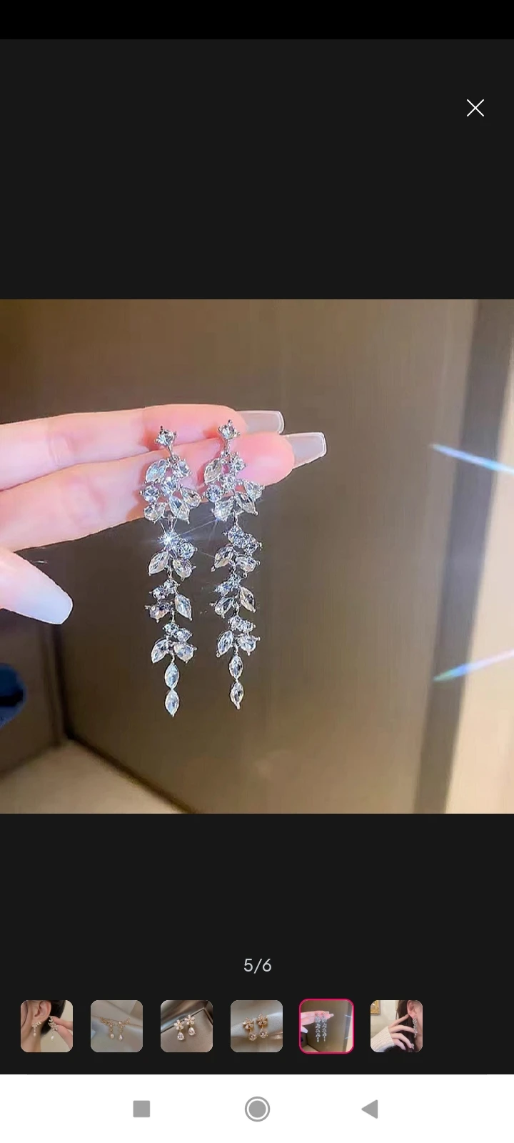 Exquisite leaves crystal flower stud earrings