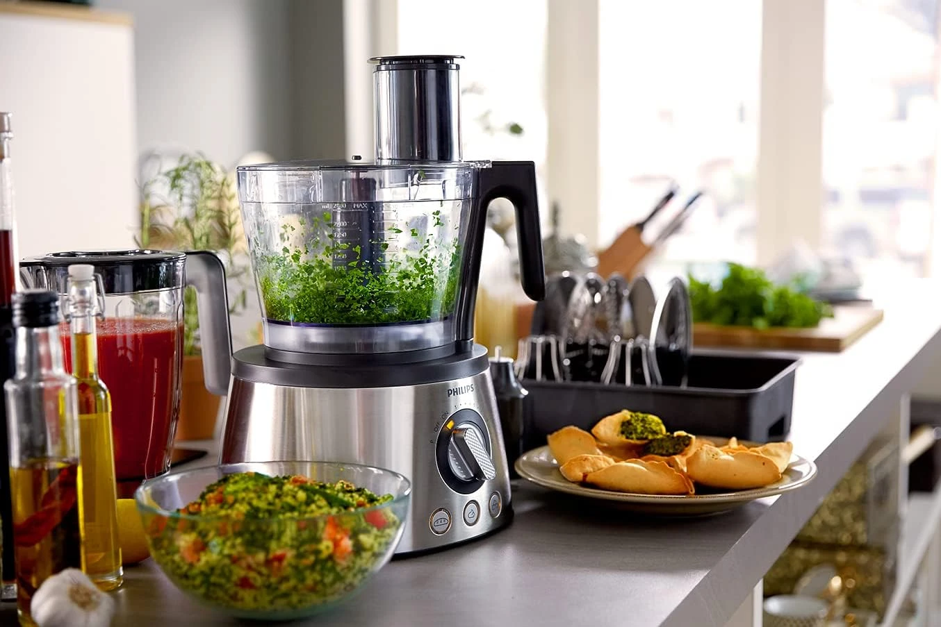 Philips 7000 Series Food Processor - PowerChop technology, 1300W, 3.4L Bowl, 1.5