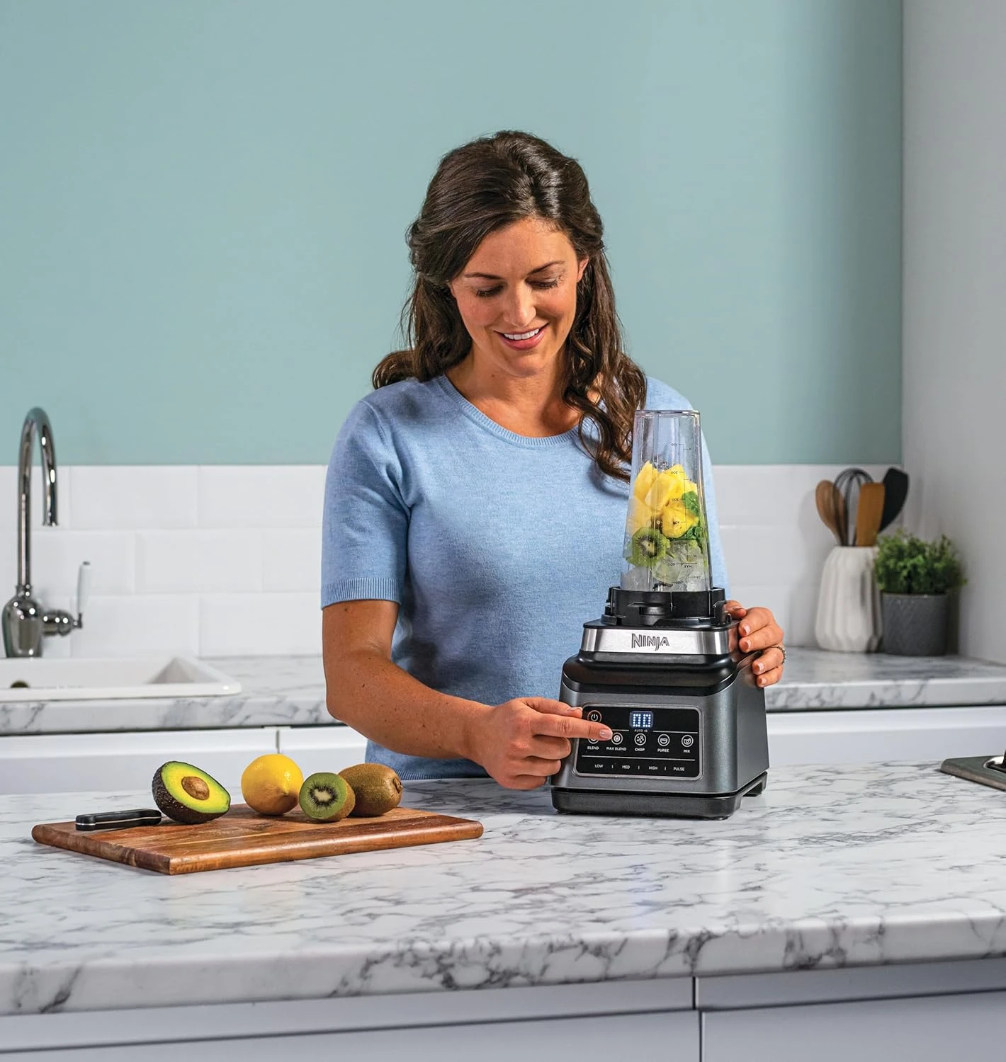 Ninja 3-IN-1 Food Processor, Blender, Auto-iQ Technology, 1200 Watts, Recipe Gui