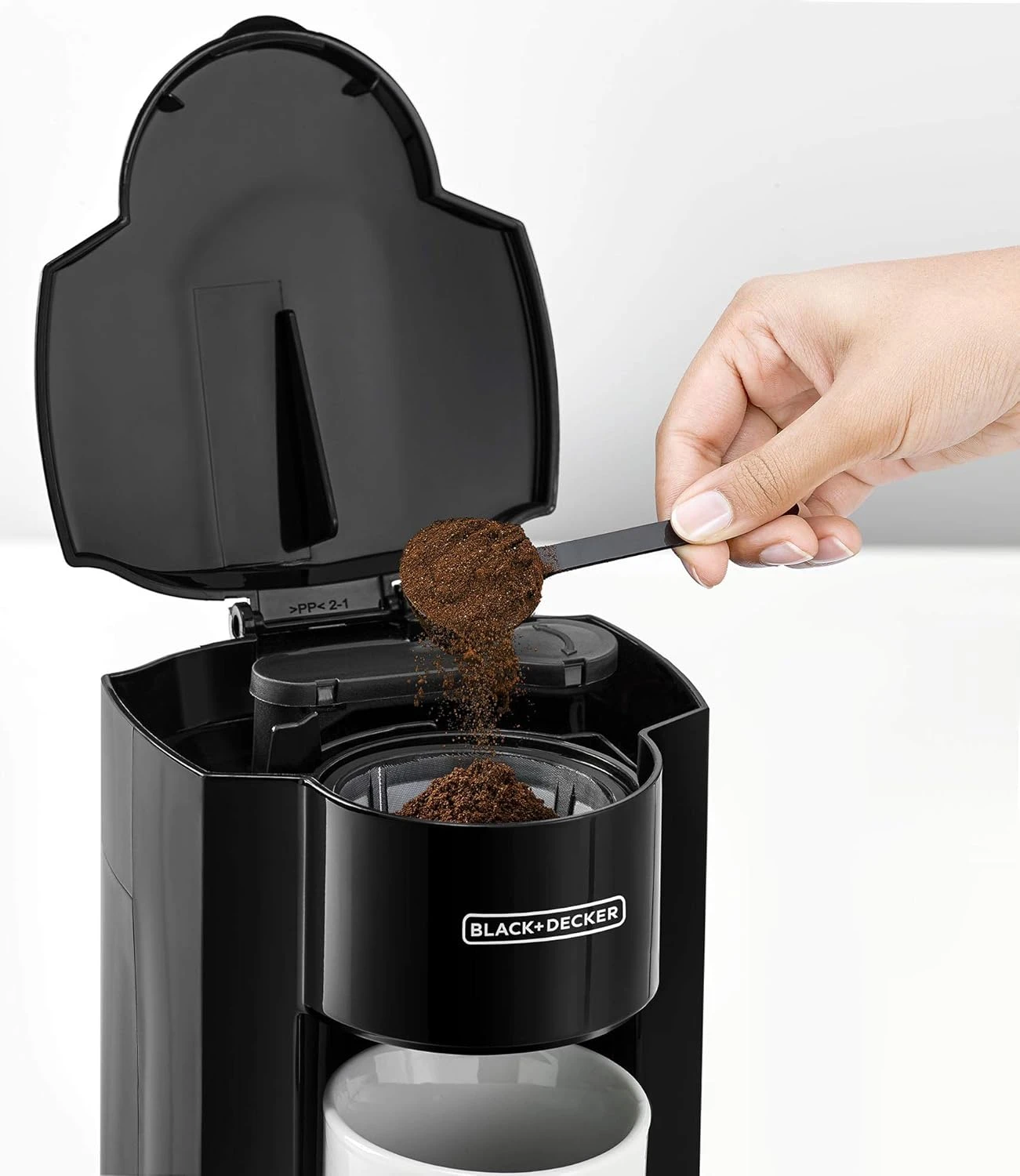 BLACK+DECKER Coffee Maker, 350W, 125ml Water Tank, Compact One-Cup Coffee Machin