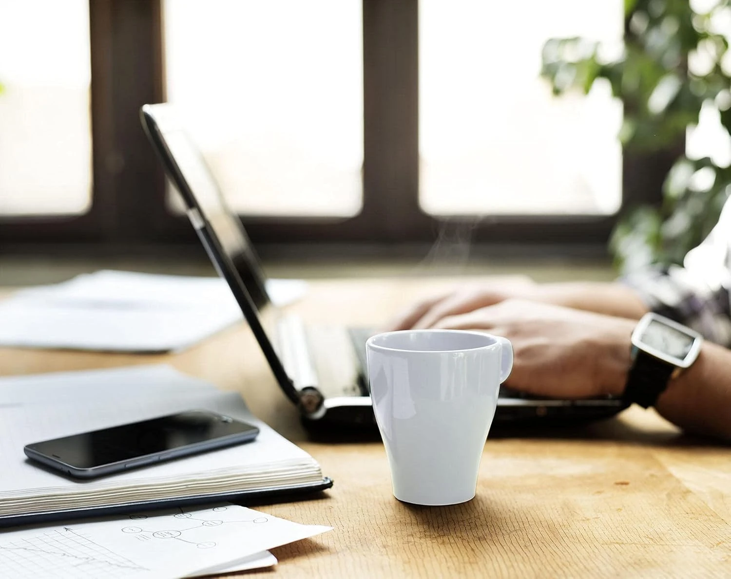 BLACK+DECKER Coffee Maker, 350W, 125ml Water Tank, Compact One-Cup Coffee Machin