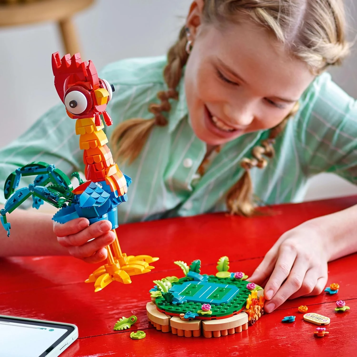 LEGO ǀ Disney Moana 2 Heihei Buildable Animal Toy - Chicken Figure with rotating