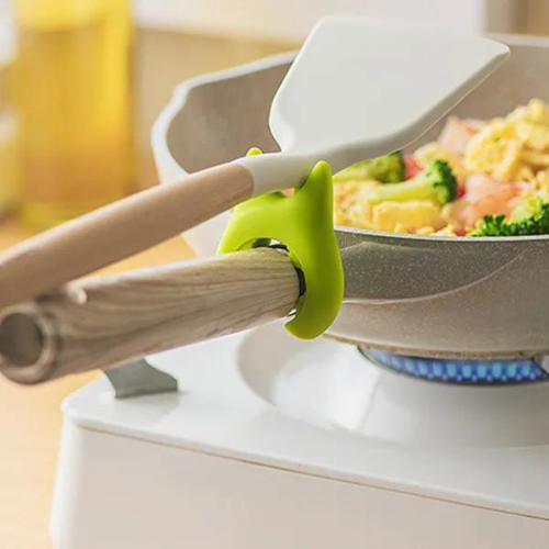 Heat Resistant Spatula Holder Clip Non Slip Silicone Stove Pot Rim Spoon Holder