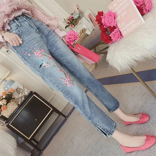 Vintage High Waist Embroidery Split Design Ankle Length Casual Wear Denim Jeans