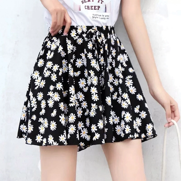 Black Daisy Elastic Waist Mini Skirt - Women's Polyester Material Normal Fit