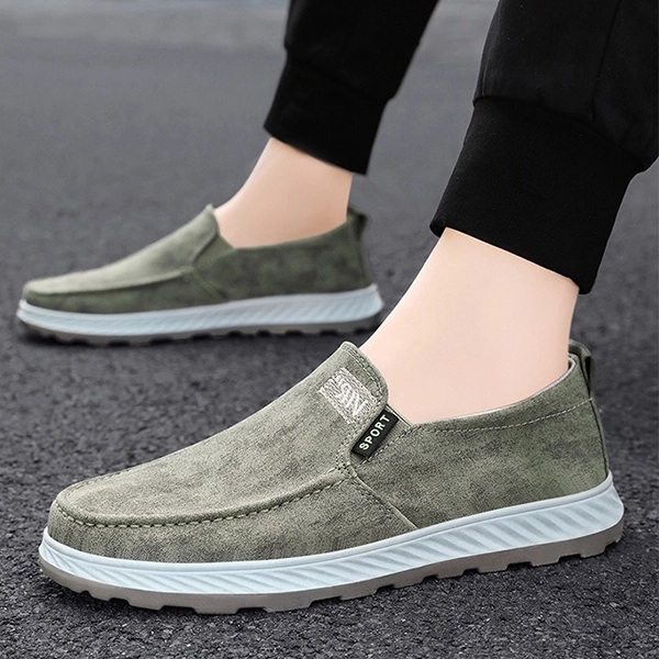 Suede Wear Resistant Casual Wear Anti-Skid Moccasin Slip-On Men Fashionable Flat