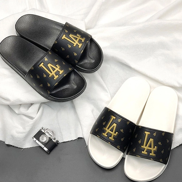 Letter Print EVA Soft Sole Open Toe Couple Men Outdoor Comfy Wear White Color Li