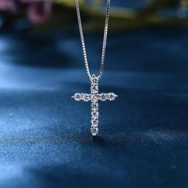 Shiny Crystals Decorated Silver Plated Men Clavicle Snake Chain Cross Pendant Ne
