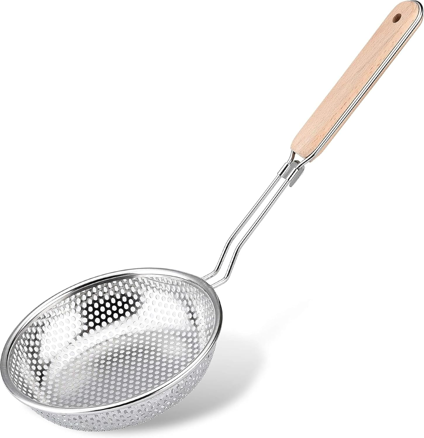 Stainless Steel Fine Mesh Kitchen Strainer with Wooden Handle – Ideal for Soup, 